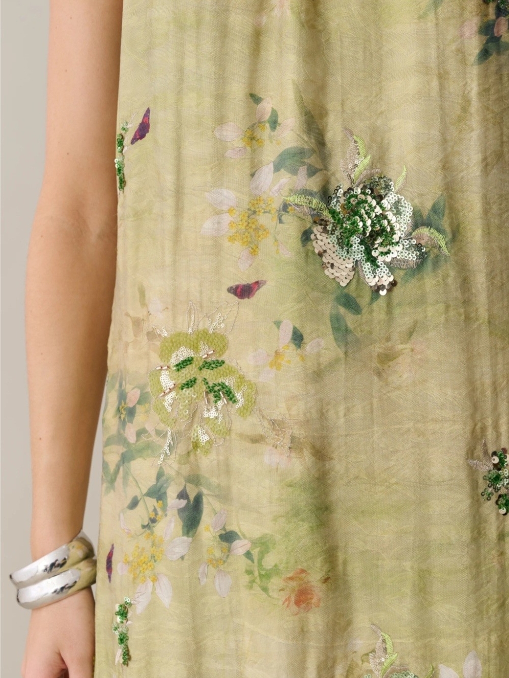 Few Moda O.P.T. High-Neck Floral Maxi Dress in Soft Green With Floral Beading - Picture 5 of 8
